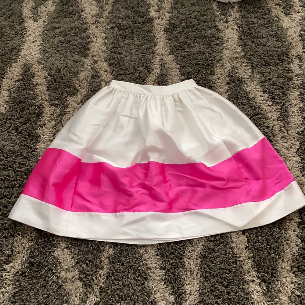 Kate spade skirt below the knee.